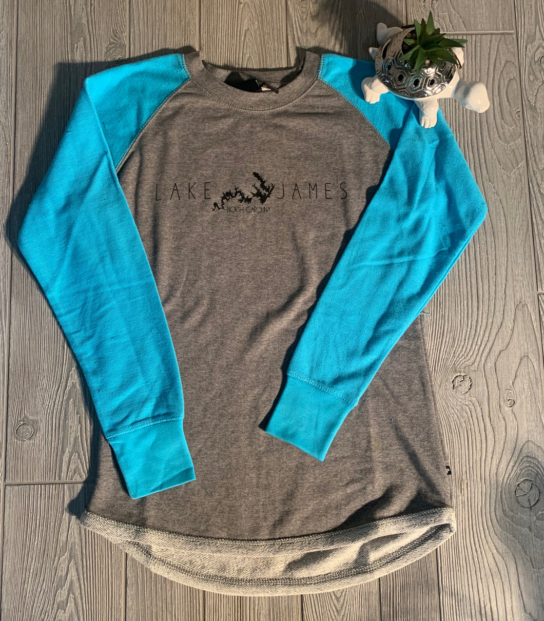 Ladies Lake James Crewneck Sweatshirt with colored sleeves